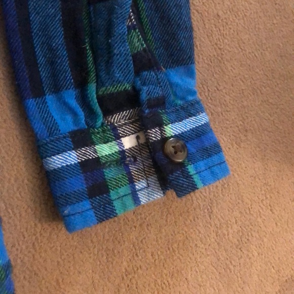 Button down - Picture 5 of 5